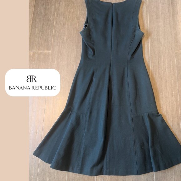 Banana Republic, Fit & Flair Dress, V Neck Sleeveless, Hunter Green, Sz 2 - Picture 11 of 12